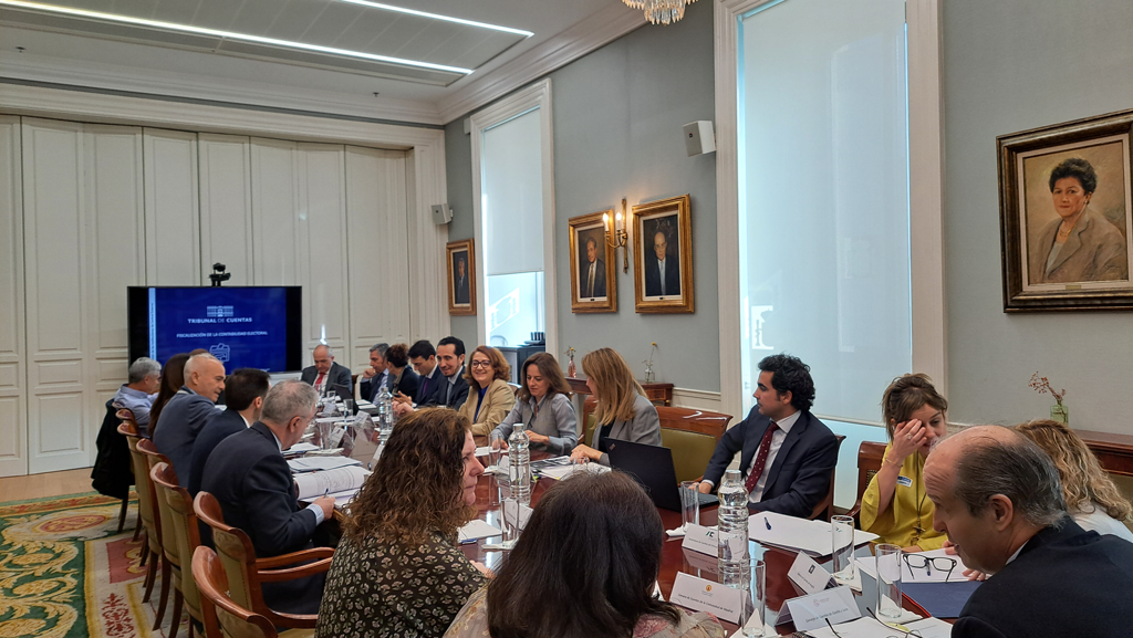 Las instituciones de control externo publicarán las instrucciones de presentación de las contabilidades electorales en sus respectivos ámbitos competenciales. Estas instrucciones serán la que deberán seguir las formaciones políticas que concurran en los comicios del 28 de mayo.