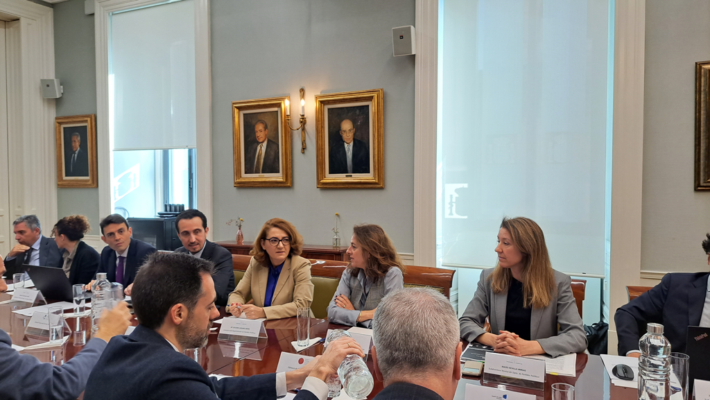 Las instituciones de control externo publicarán las instrucciones de presentación de las contabilidades electorales en sus respectivos ámbitos competenciales. Estas instrucciones serán la que deberán seguir las formaciones políticas que concurran en los comicios del 28 de mayo.